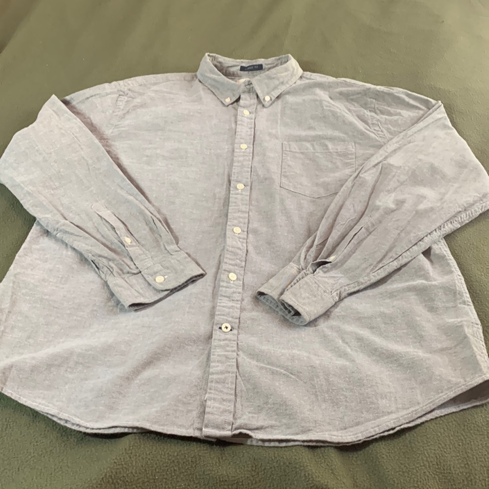 Men’s St. John’s Bay brown/gray button-up shirt.  Size XL